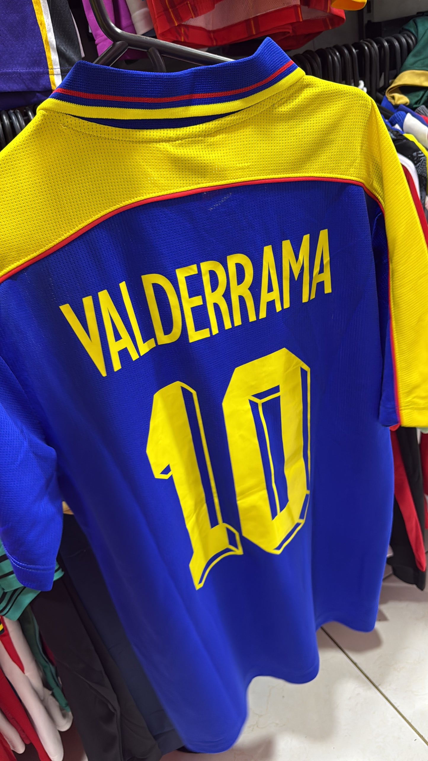 Camiseta Colombia Visitante - Francia 1998 🇨🇴